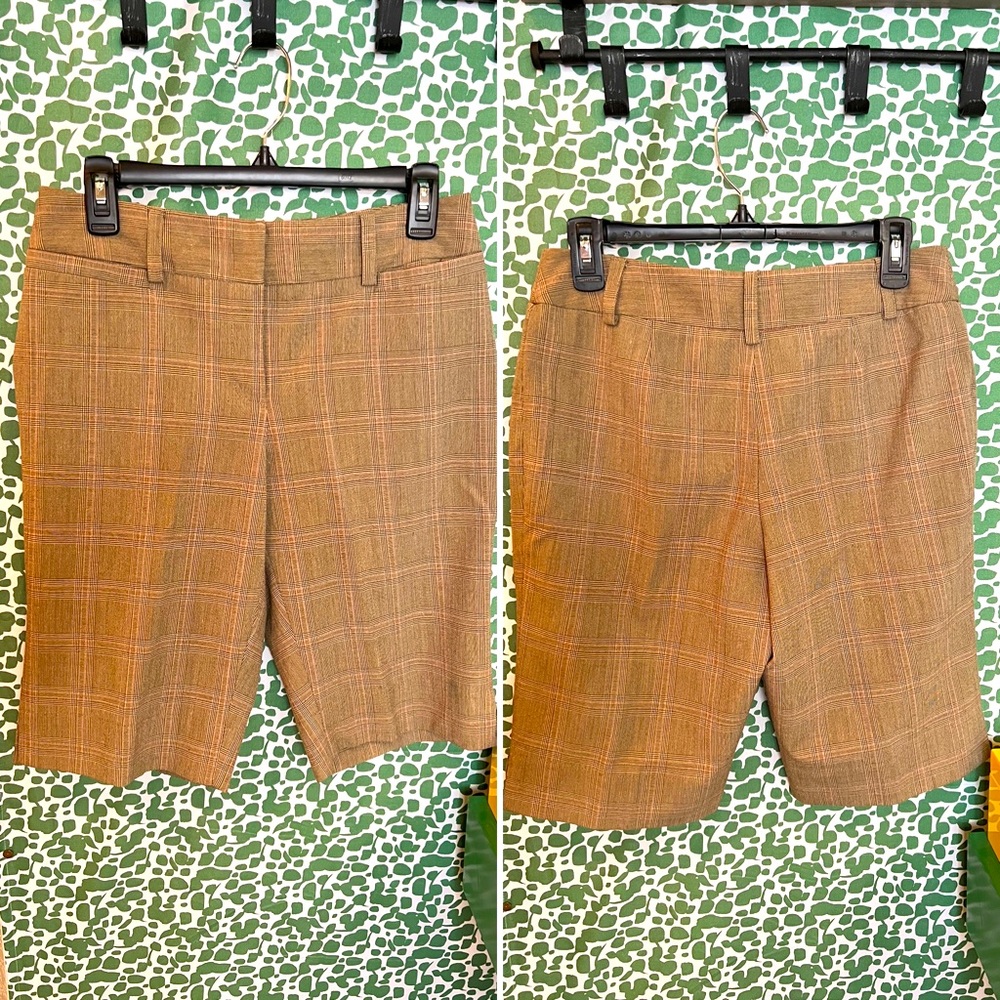 EUC Style & Co plaid shorts 🩳 Size 4,stretch. Cute business casual!